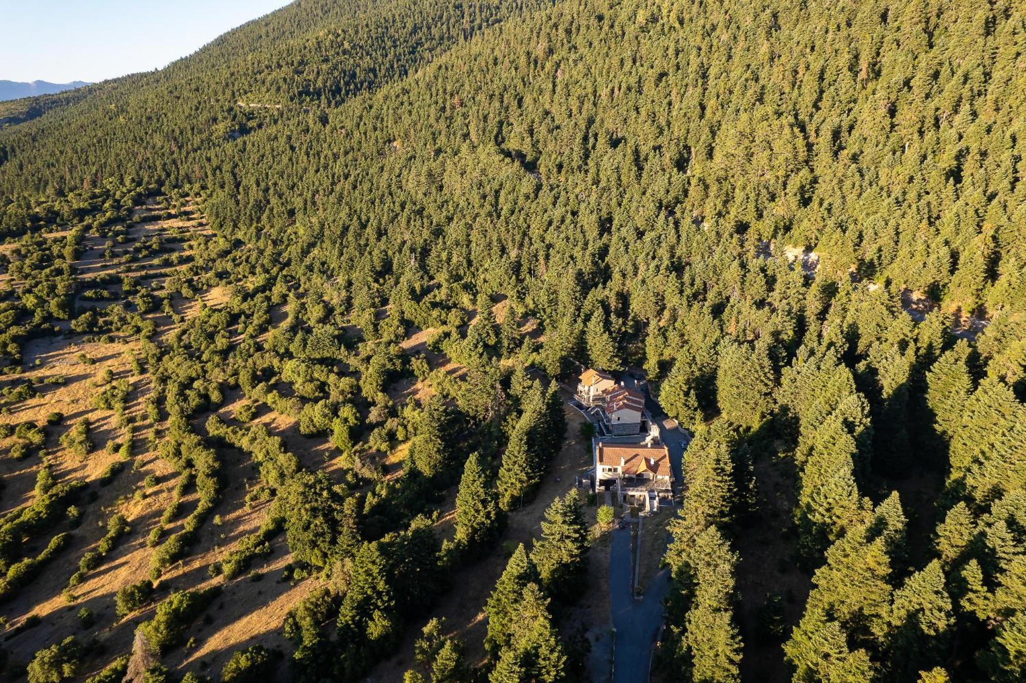 Natura Hotel Витина Екстериор снимка