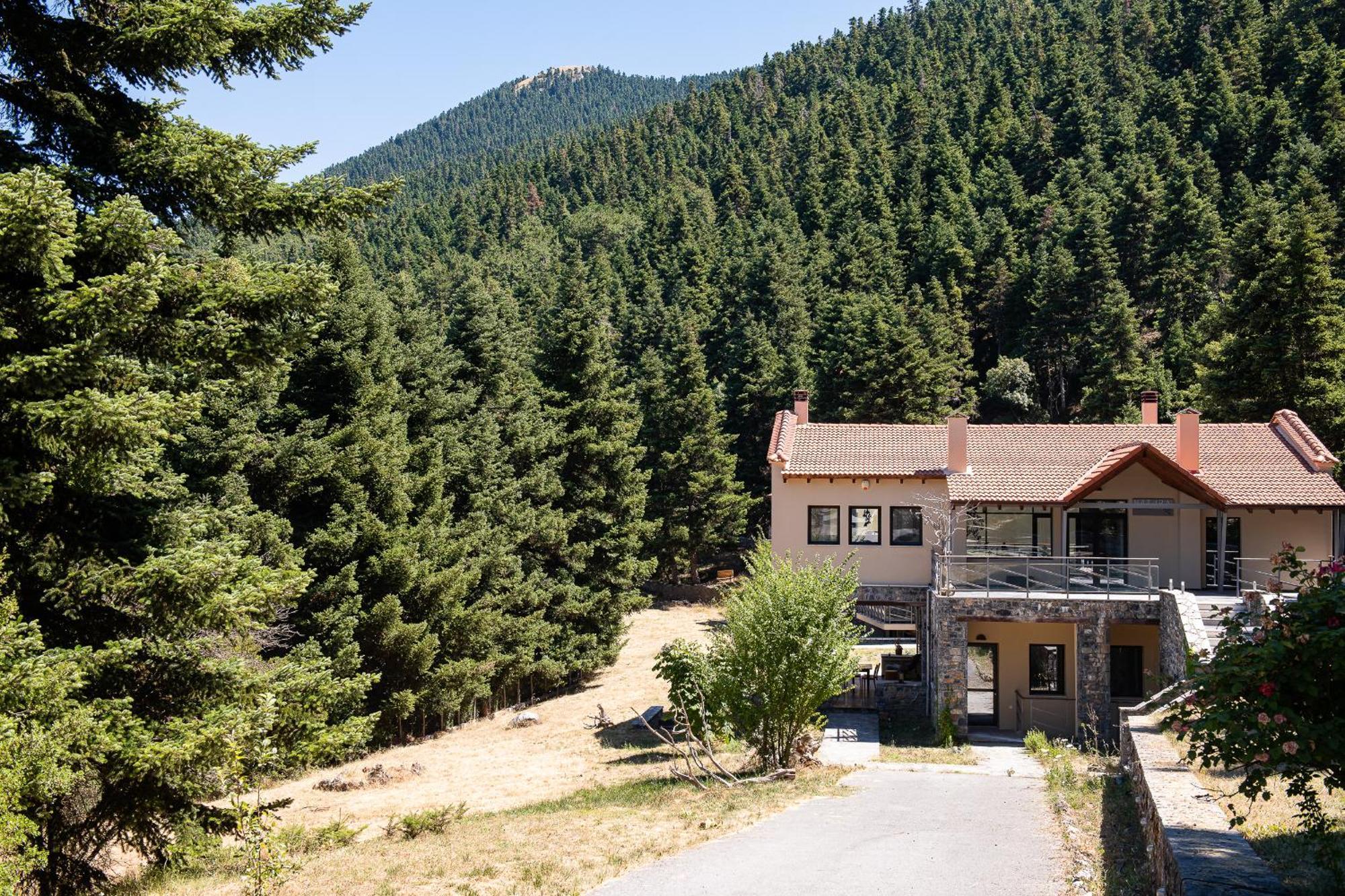 Natura Hotel Витина Екстериор снимка