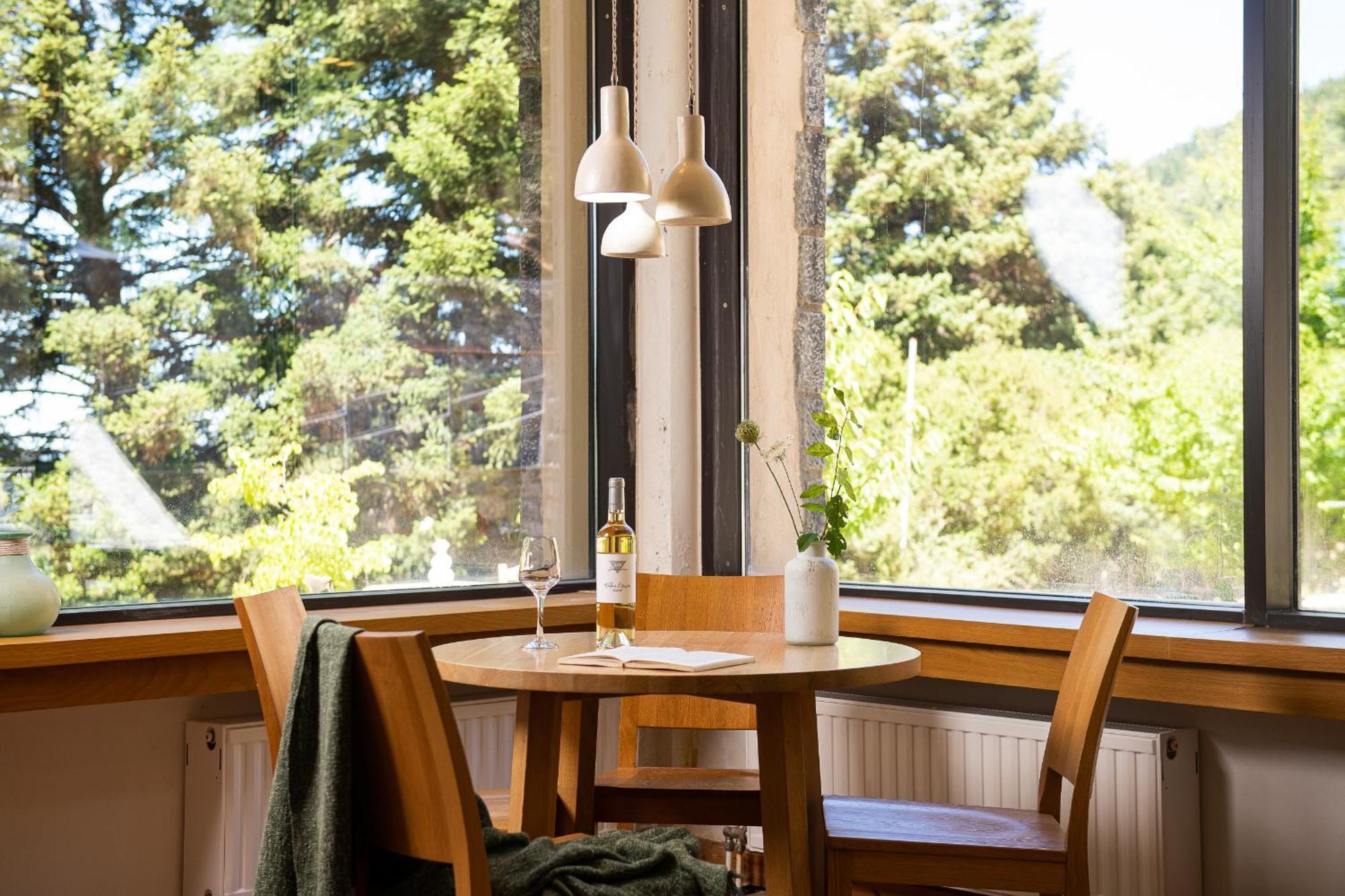 Natura Hotel Витина Екстериор снимка