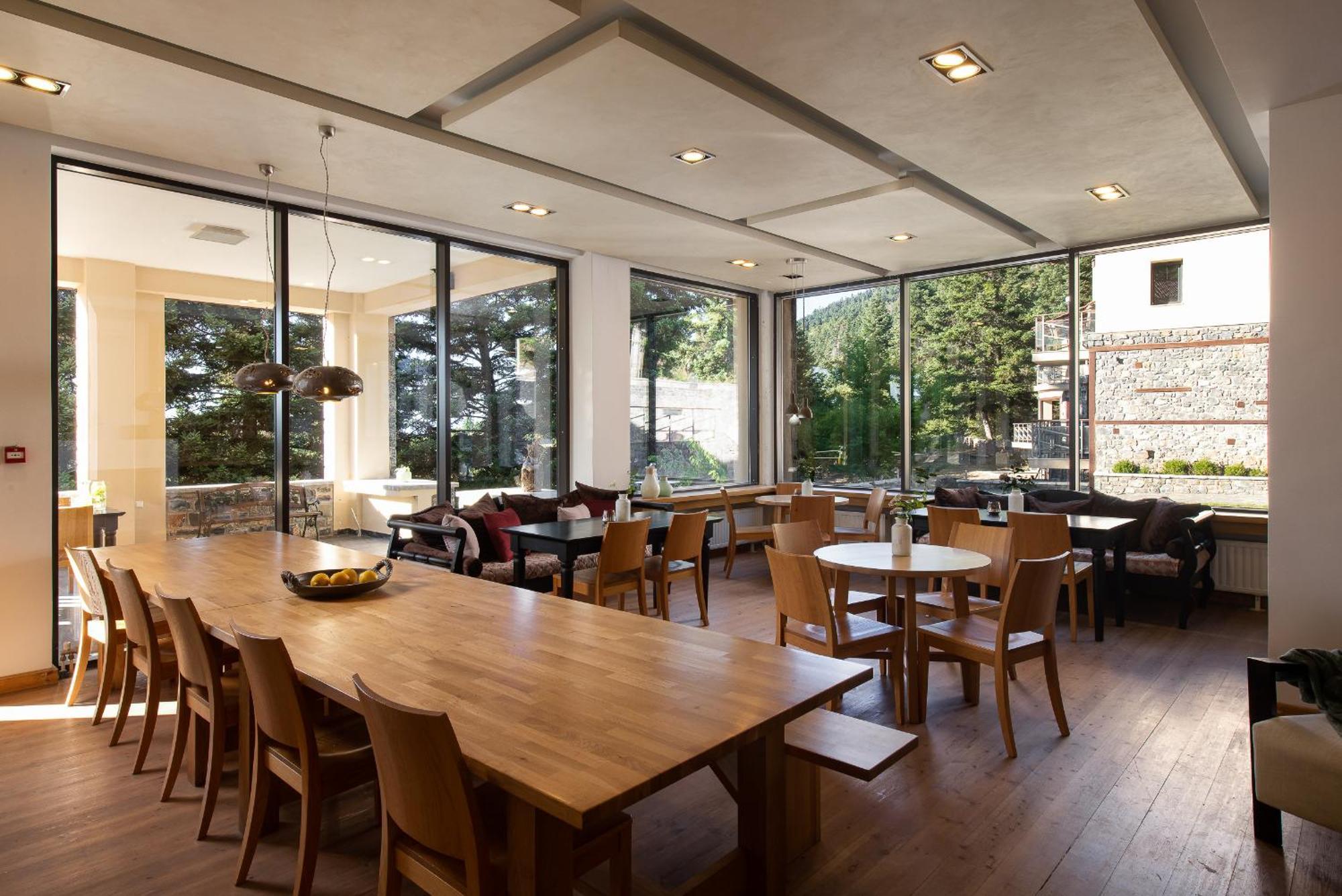 Natura Hotel Витина Екстериор снимка